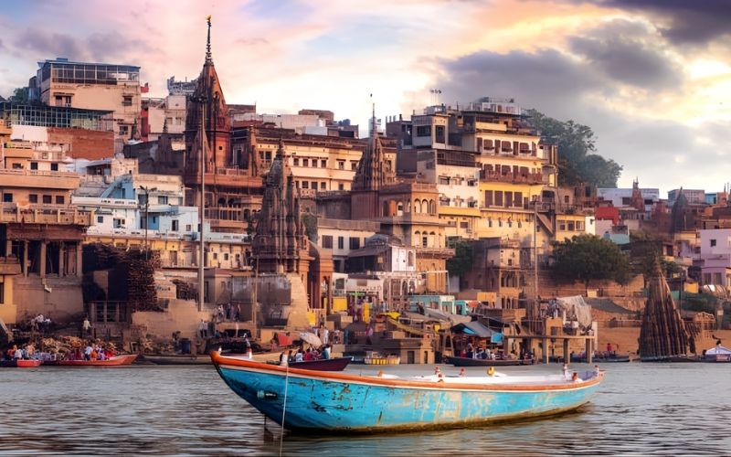 Pilgrimage Across the Heart of India